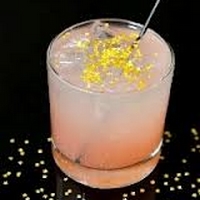 Cocktail Gold Rush